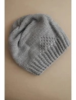 Dámská zimní čepice z vlny s ozdobným pletením a kamínky K449 šedá