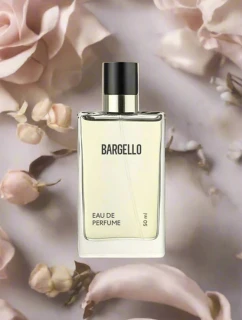 Dámské parfémy 135 s pudrovou vůní s nádechem jasmínu a santalového dřeva 50 ml, barva