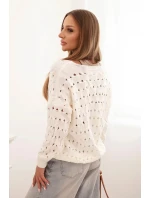 Dámský svetr s výstřihem do V a zlatými knoflíky ecru