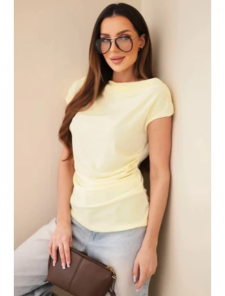 Dámská žebrovaná halenka z viskózy s výstřihem do vody a nařasením žlutá