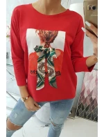 Pozoruhodná červená halenka s 3D grafikou Pozoruhodná červená halenka s 3D grafikou