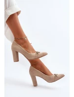 Zazoo 2453/OS Velurové lodičky na podpatku se srdcem cappuccino