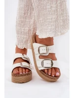 Dámské Pantofle Na Platformě S Přezkami Lee Cooper LCW-25-35-3496L Bílé Dámské Pantofle Na Platformě S Přezkami Lee Cooper LCW-25-35-3496L Bílé