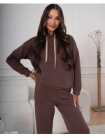 Bavlněná hrubší dámská tepláková souprava v čokoládové barvě (82143) Bavlněná hrubší dámská tepláková souprava v čokoládové barvě (82143)