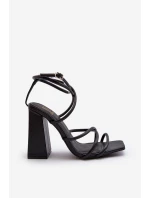 Moderní sandály na podpatku černé Josette Moderní sandály na podpatku černé Josette