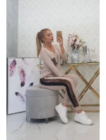 Sada s leopardím potiskem v béžové barvě Sada s leopardím potiskem v béžové barvě