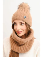 Dámský zimní komplet s pomponem a komin camelový Dámský zimní komplet s pomponem a komin camelový