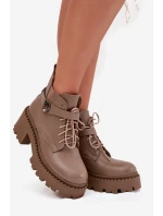 Kožené dámské kotníkové boty na klínu s ozdobným páskem zateplené Zazoo 60557 tmavě béžové