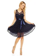 Dámské krajkové šaty na ramínka s páskem středně dlouhé tmavě modré - Tmavě modrá - MAYAADI