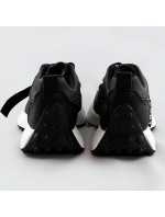 Černé sportovní boty s řetízkem (N-205)