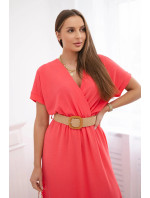 Dlouhé šaty s ozdobným páskem Růžový neon