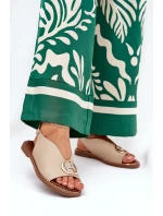 Ploché elegantní sandály s ozdobou béžové Iseliria Ploché elegantní sandály s ozdobou béžové Iseliria