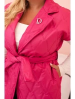 Dámská vesta Plus Size prošívaná s páskem a límcem růžová