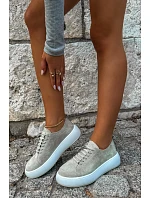 Polobotky Sneakersy na platformě z přírodního semiše béžové Blushy Polobotky Sneakersy na platformě z přírodního semiše béžové Blushy