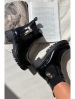 Lakované kotníkové boty s vyhříváním se zlatým detailem černé Talyra Lakované kotníkové boty s vyhříváním se zlatým detailem černé Talyra