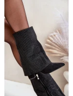 Zdobené Lesklé Kotníkové Boty S Otočeným Svrškem Na Podpatku Zateplené Černé Xistaria