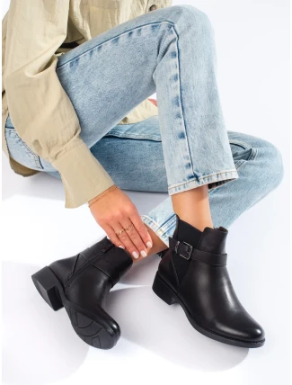 Praktické dámské kotníčkové boty černé płaski Praktické dámské kotníčkové boty černé płaski
