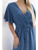 Šaty s vrstveným výstřihem džínovina