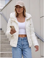 Dámská zimní prošívaná bunda s kapucí v barvě ecru FashionStreet TY5938 Dámská zimní prošívaná bunda s kapucí v barvě ecru FashionStreet TY5938