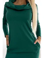 503-1 Teplé šaty s velkým rolákem a kapsami - ZELENÉ