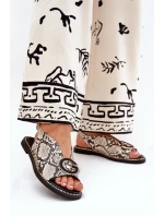 Ploché sandály s ozdobou hadí vzor béžovo-hnědé Haliones