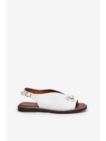 Sandály Na Ploché Podpatky S Dekorací Eko Kůže Bílé Tillireta