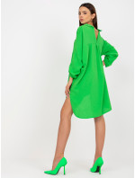 Světle zelené asymetrické košilové šaty od Elaria