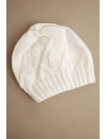 Dámská zimní čepice z vlny a s geometrickým vzorem K479 bílá