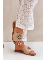 Kožené Pantofle S Dekorací Na Plochém Podpatku Béžové Lewski 3047/O