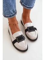 Lakované Dámské Mokasíny S Dekorací Světle Šedé Vinceza 58389 Lakované Dámské Mokasíny S Dekorací Světle Šedé Vinceza 58389