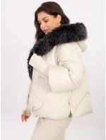 Bunda MBM KR 26106.96 světle béžová Bunda MBM KR 26106.96 světle béžová