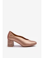 Elegantní kožené lodičky na podpatku Maciejka 06422-25 zlaté