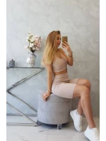 Souprava s kalhotami s vysokým pasem béžové barvy Souprava s kalhotami s vysokým pasem béžové barvy