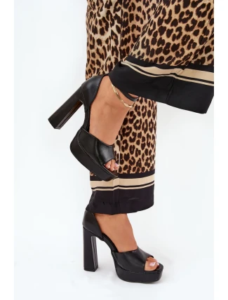 Sandály na podpatku  model 209893 Step in style