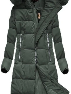 Dlouhá dámská zimní bunda v lahvově zelené barvě s kapucí (7688)