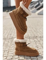 Semišové dámské zimní boty s ozdobnými prošitími Big Star SS274373 Camel