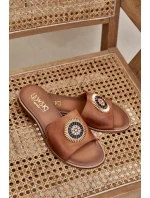 Kožené pantofle s ozdobou na plochém podpatku Zazoo 3047/O Camel