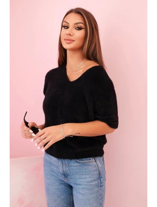 Dámský svetr z měkkého chlupatého materiálu s V výstřihem krátký rukáv černý Dámský svetr z měkkého chlupatého materiálu s V výstřihem krátký rukáv černý