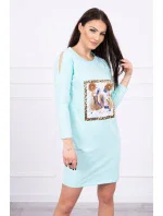 Šaty s 3D grafikou a ozdobnými volány mincovna