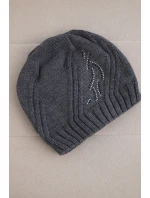 Dámská zimní vlněná čepice s geometrickým vzorem a jemným leskem K401 tmavě šedá