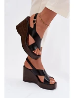 Dámské sandály z eko kůže na platformě Černé Janivra