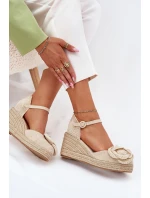 Dámské Sandály Na Klínu S Pletením A Háčkovanou Květinou Béžové Ismilea