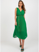 Zelené midi šaty s řetízkovým páskem