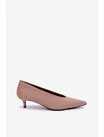 Kožené lodičky s kitten heel béžové Nuretta Kožené lodičky s kitten heel béžové Nuretta