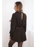 Elegantní dámský overal s páskem a dlouhým rukávem hnědý