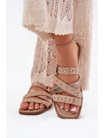 Ozdobené dámské sandály na plochém podpatku se pásky a sponou béžové Manitte