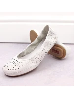 Kožená pohodlná polobotka Rieker W RKR649 bílá