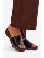 Dámské pantofle se zlatými nýty černé Terissa