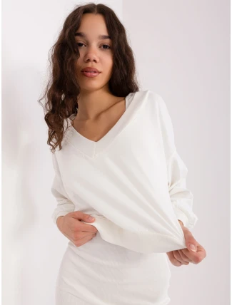 EM KMPL 819 set 2.64P ecru EM KMPL 819 set 2.64P ecru