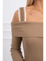 Velbloudí šaty se širokými ramínky Velbloudí šaty se širokými ramínky